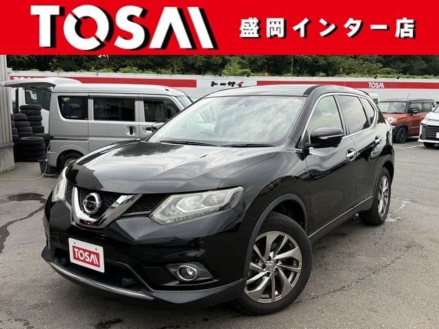 NISSAN