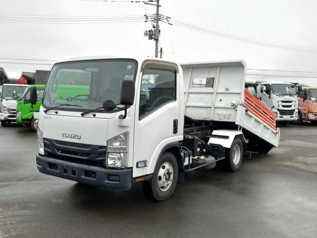 ISUZU