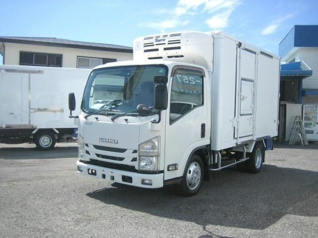 ISUZU