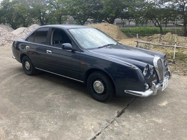 MITSUOKA