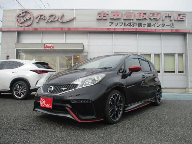 NISSAN