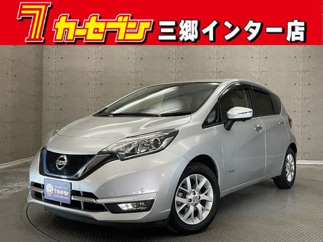 NISSAN
