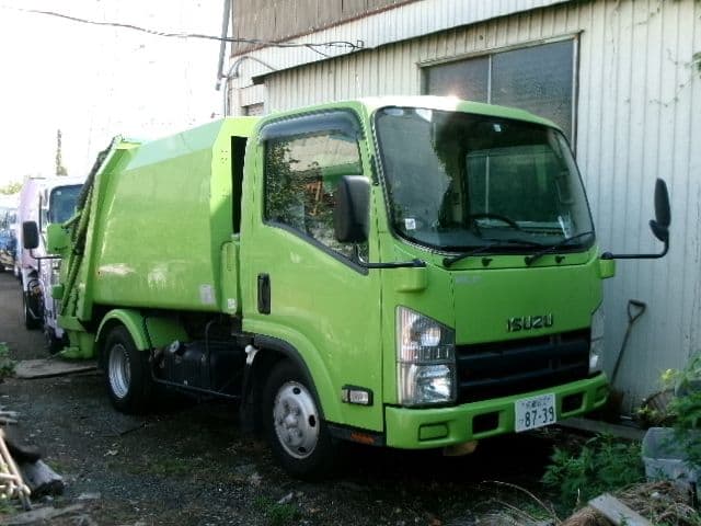 ISUZU