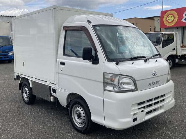 DAIHATSU