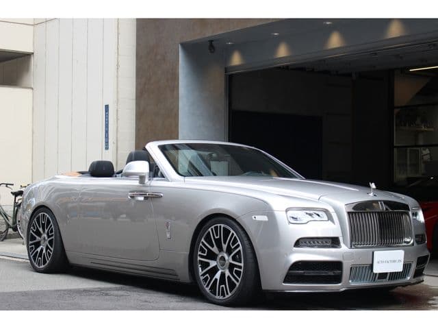ROLLS-ROYCE