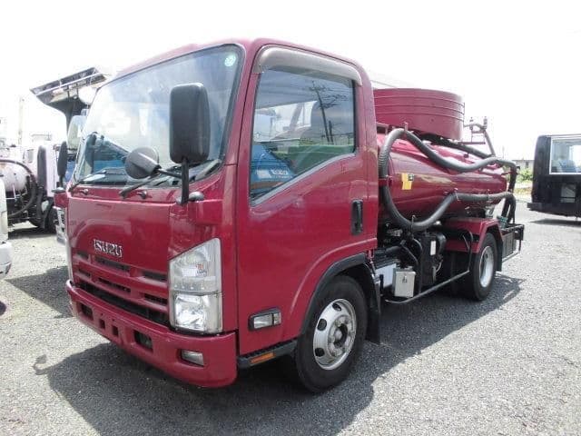 ISUZU