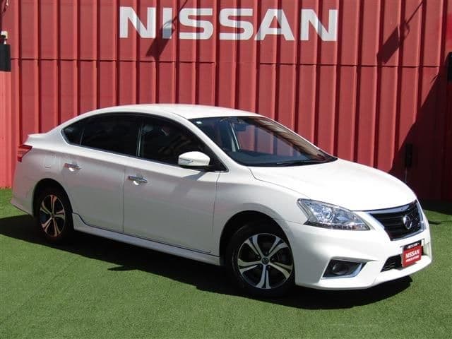 NISSAN