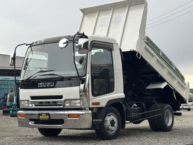 ISUZU