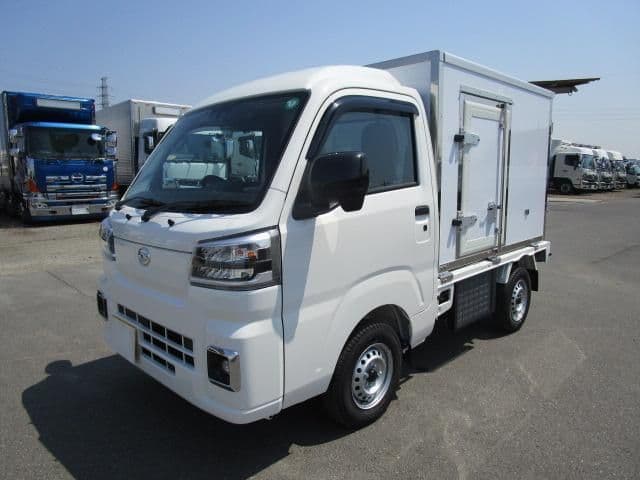 DAIHATSU
