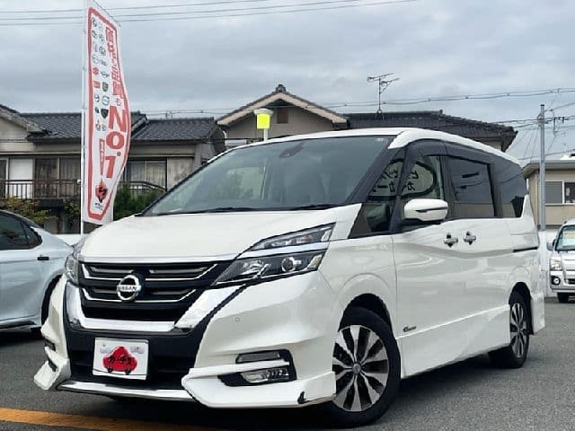 NISSAN