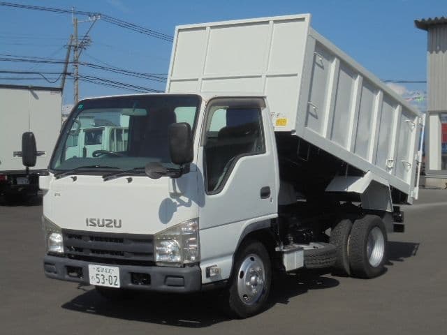 ISUZU