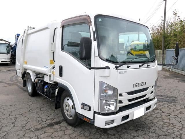 ISUZU