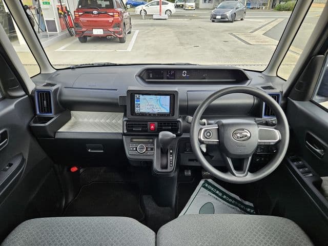 Car thumbnail 4