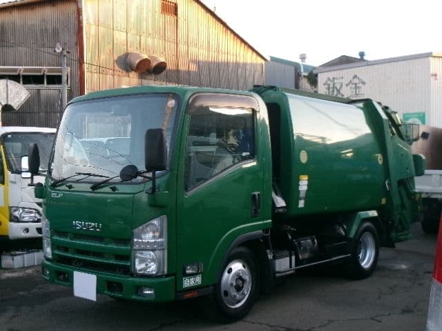 ISUZU