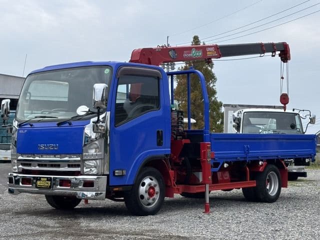 ISUZU