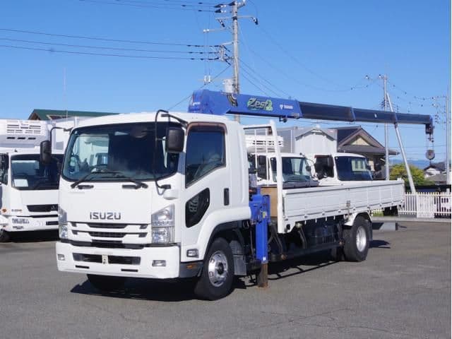 ISUZU