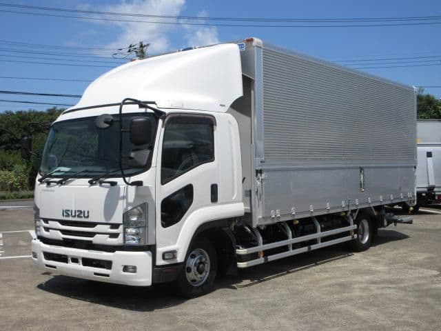ISUZU