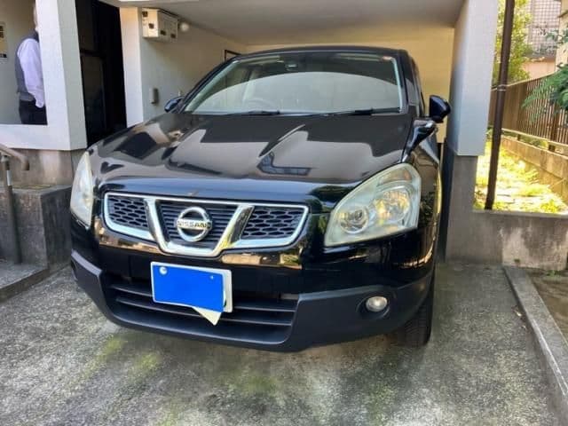 NISSAN
