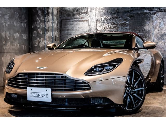 ASTON MARTIN