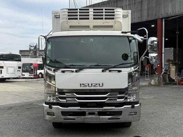 ISUZU