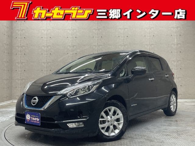 NISSAN