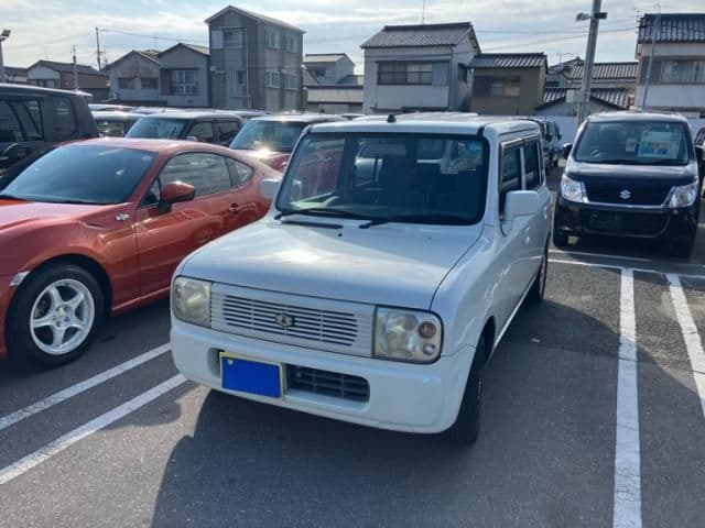 SUZUKI