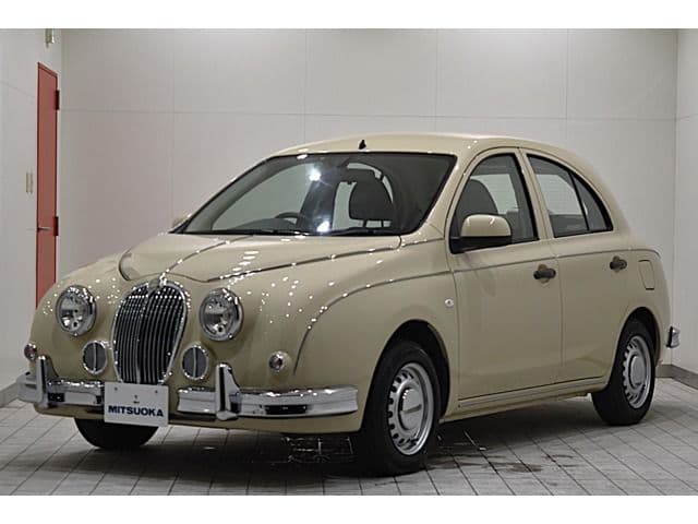 MITSUOKA