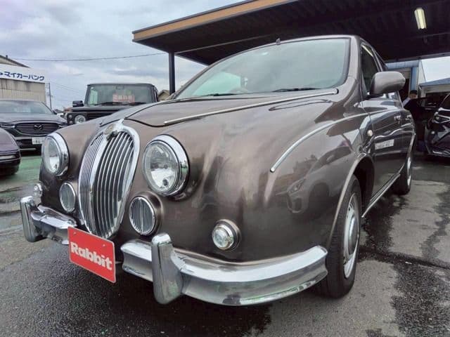 MITSUOKA
