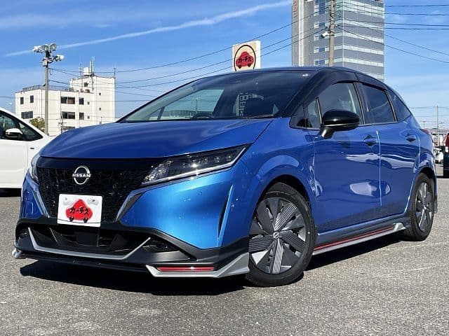 NISSAN
