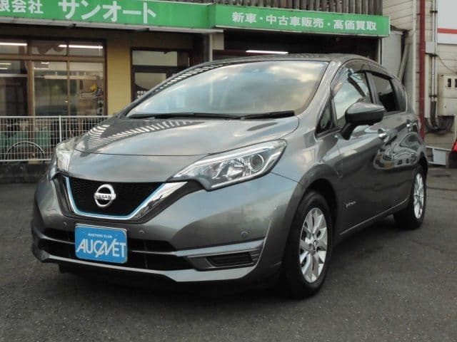 NISSAN