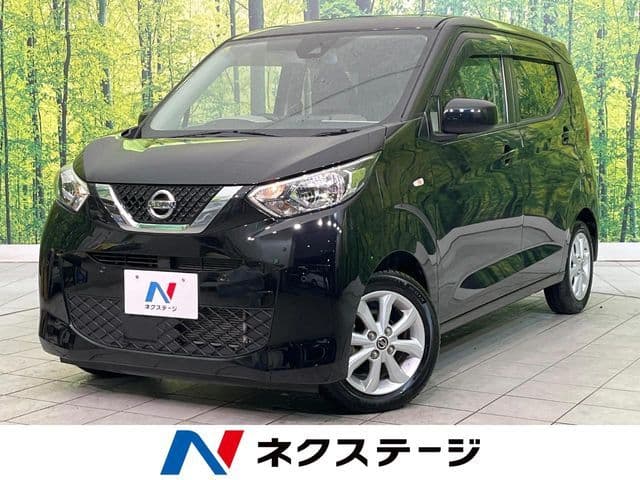 NISSAN