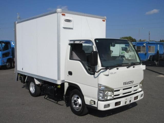 ISUZU