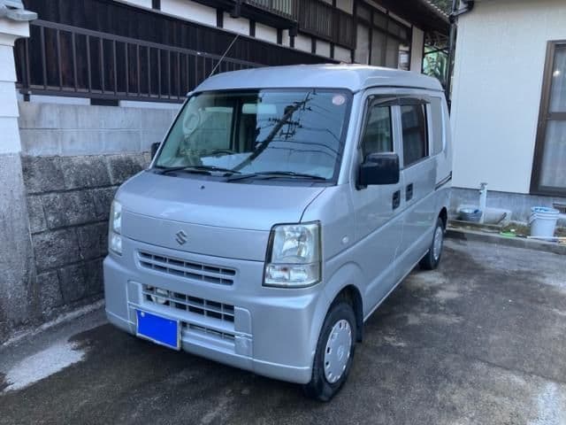 SUZUKI