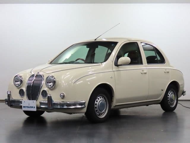 MITSUOKA