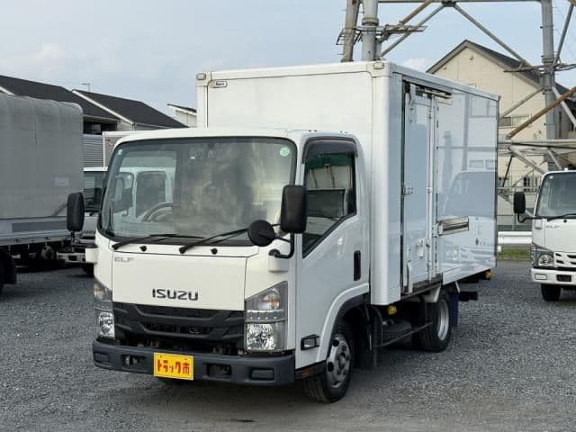 ISUZU