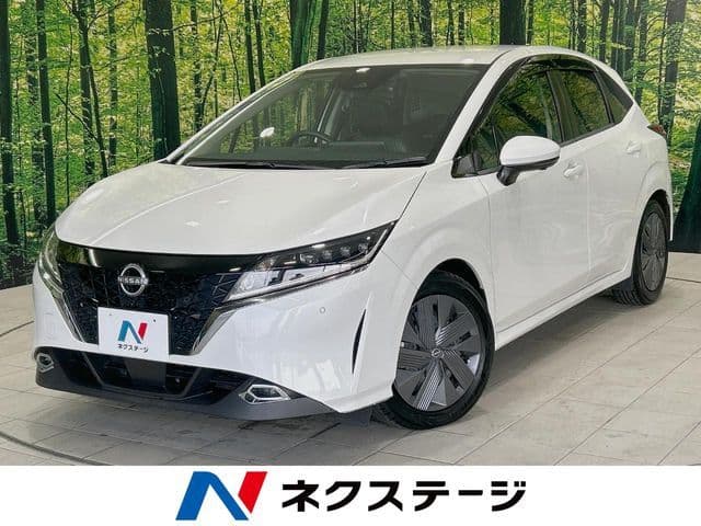 NISSAN