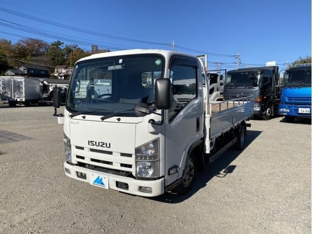 ISUZU