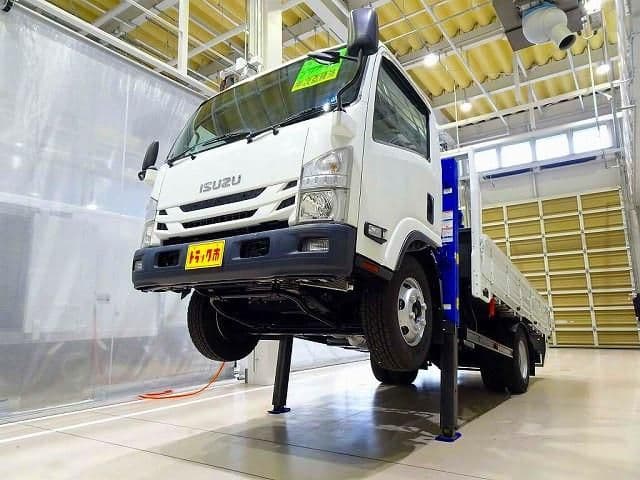 ISUZU