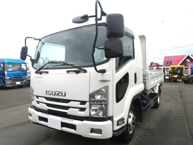 ISUZU