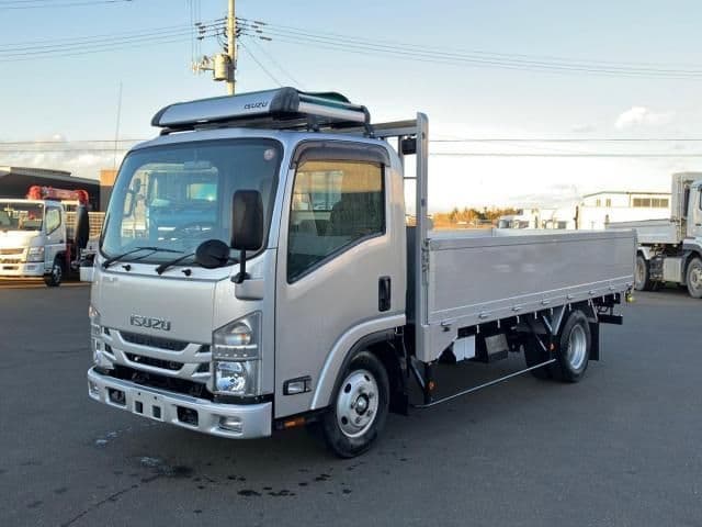 ISUZU
