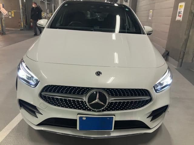 MERCEDES BENZ