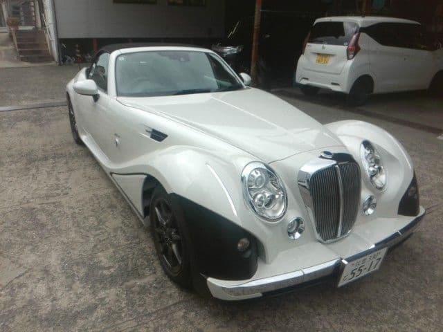MITSUOKA