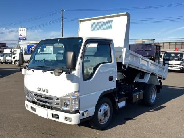 ISUZU
