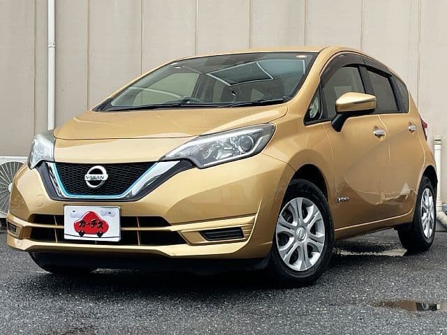 NISSAN