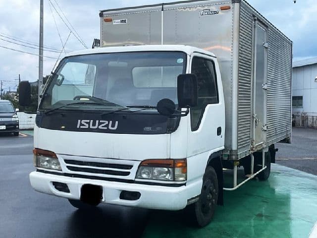 ISUZU
