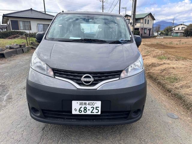 NISSAN