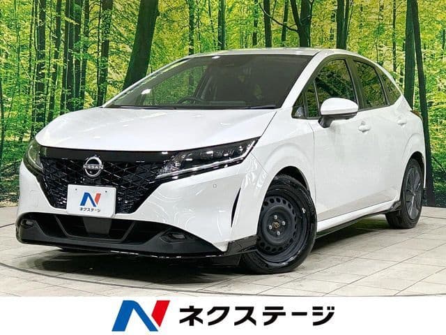 NISSAN