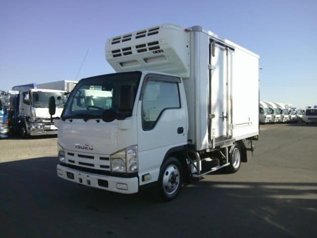 ISUZU