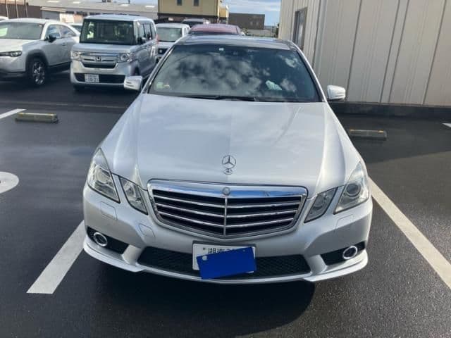 MERCEDES BENZ