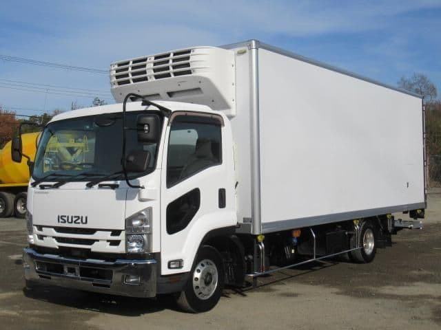 ISUZU